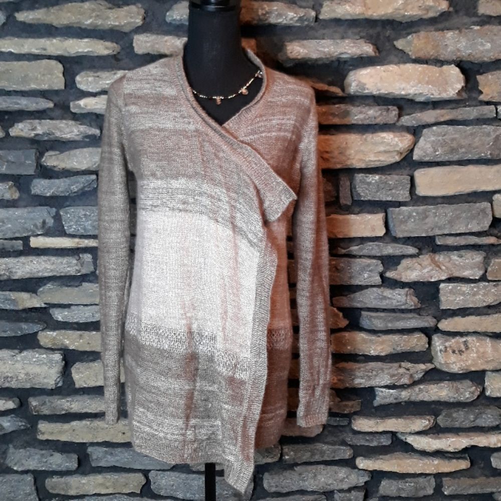 NWOT Sonoma sweater cardigan neutral nude sz small
